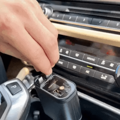 Încărcător Auto Retractabil cu Proiector de Stele pe Plafon